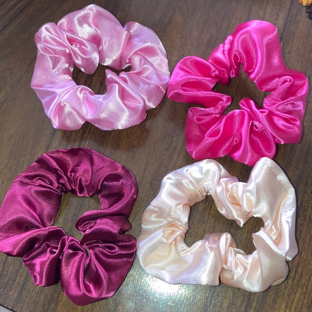 Set of 4! Silk scrunchies